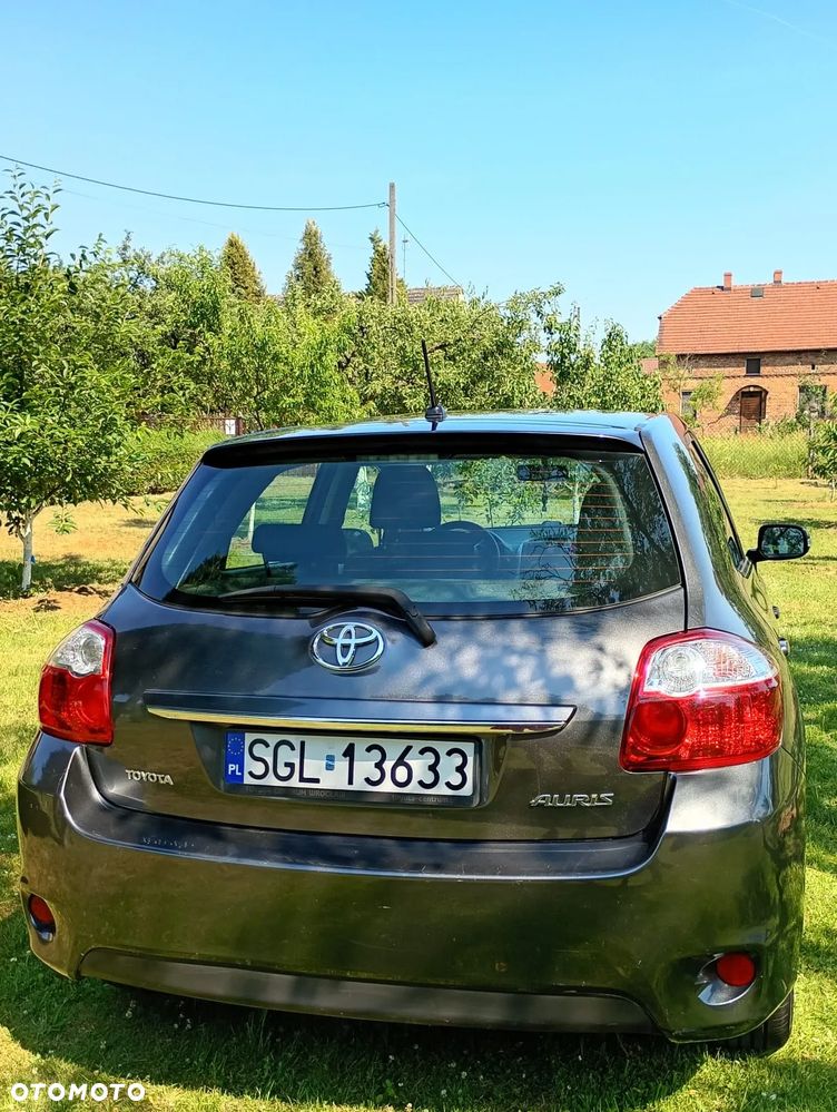 Toyota Auris 1.33 VVT-i Life - 4