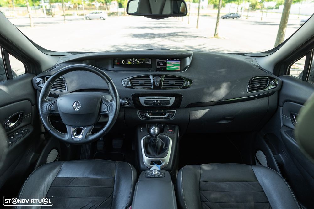 Renault Grand Scénic 1.5 dCi Bose Edition SS - 4