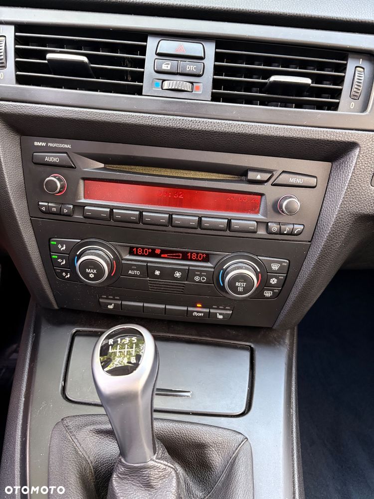 BMW Seria 3 - 21