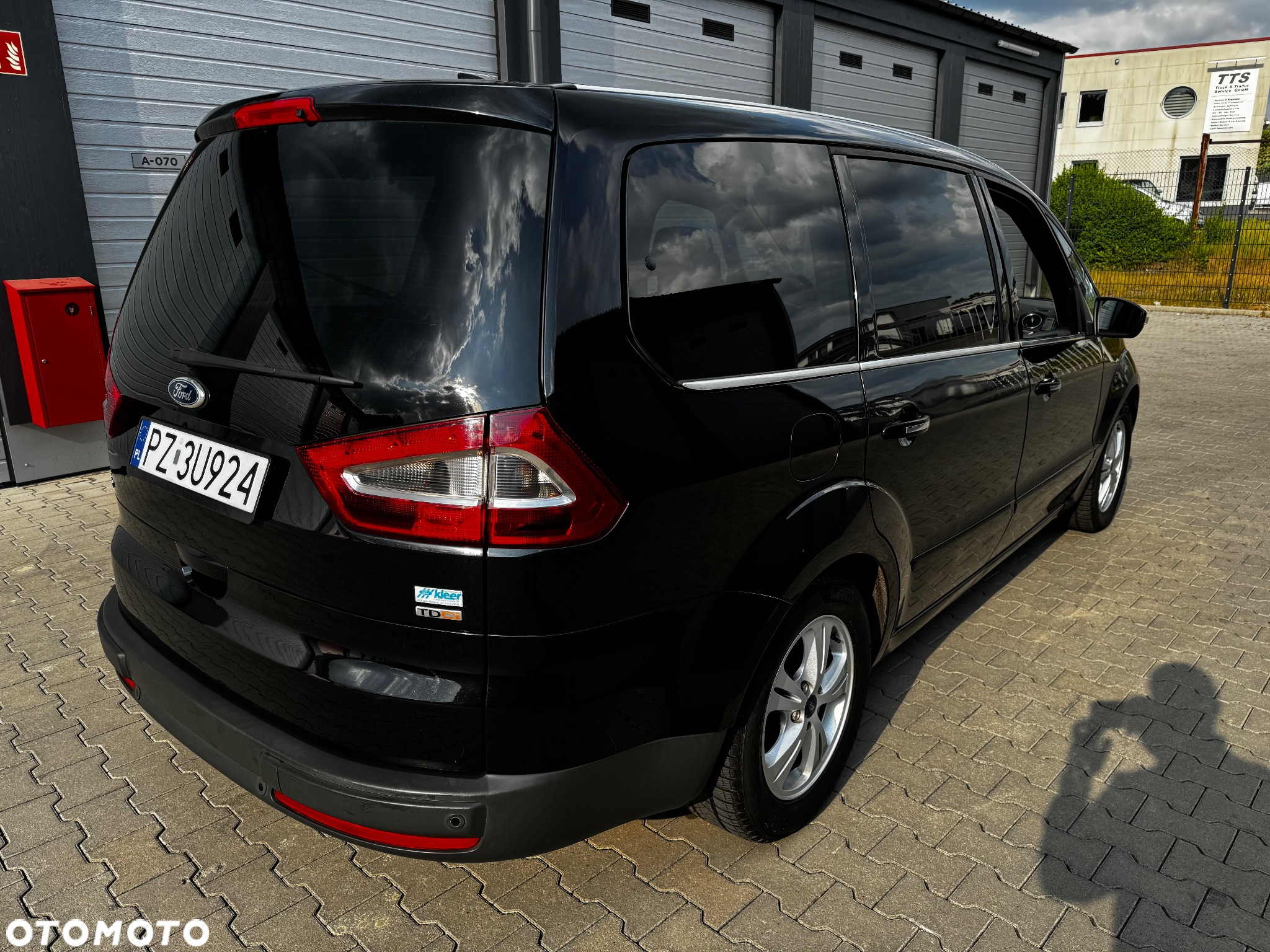 Ford Galaxy - 5