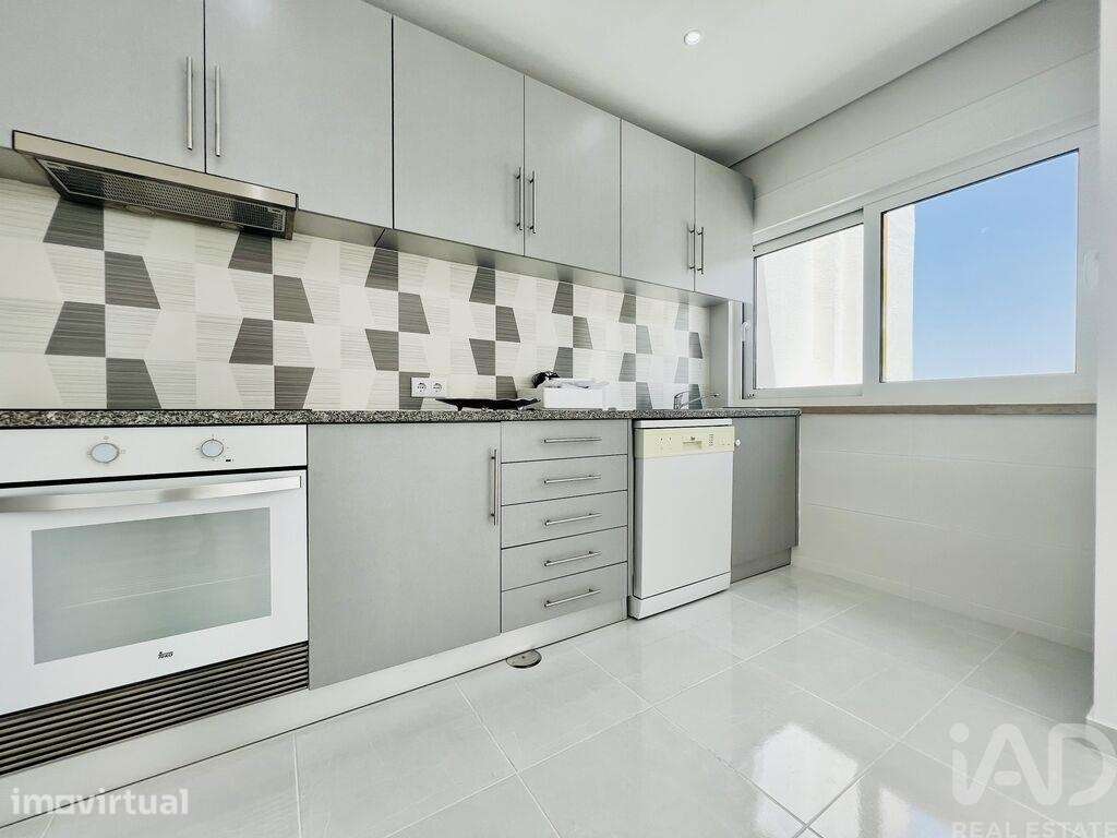 Apartamento T2 em Quarteira de 76,00 m2 - Grande imagem: 4/12