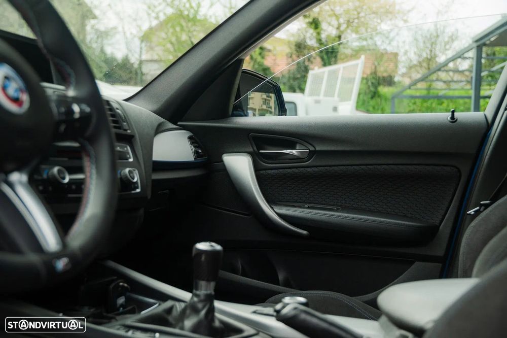 BMW 120 d Pack M - 24