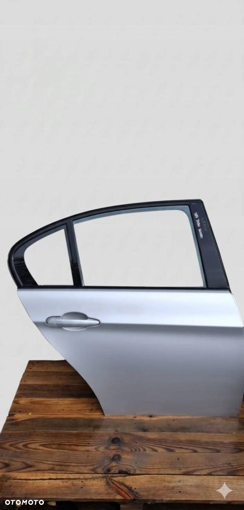 bmw 3 e90 drzwi prawy tył 354 titansilver - 1