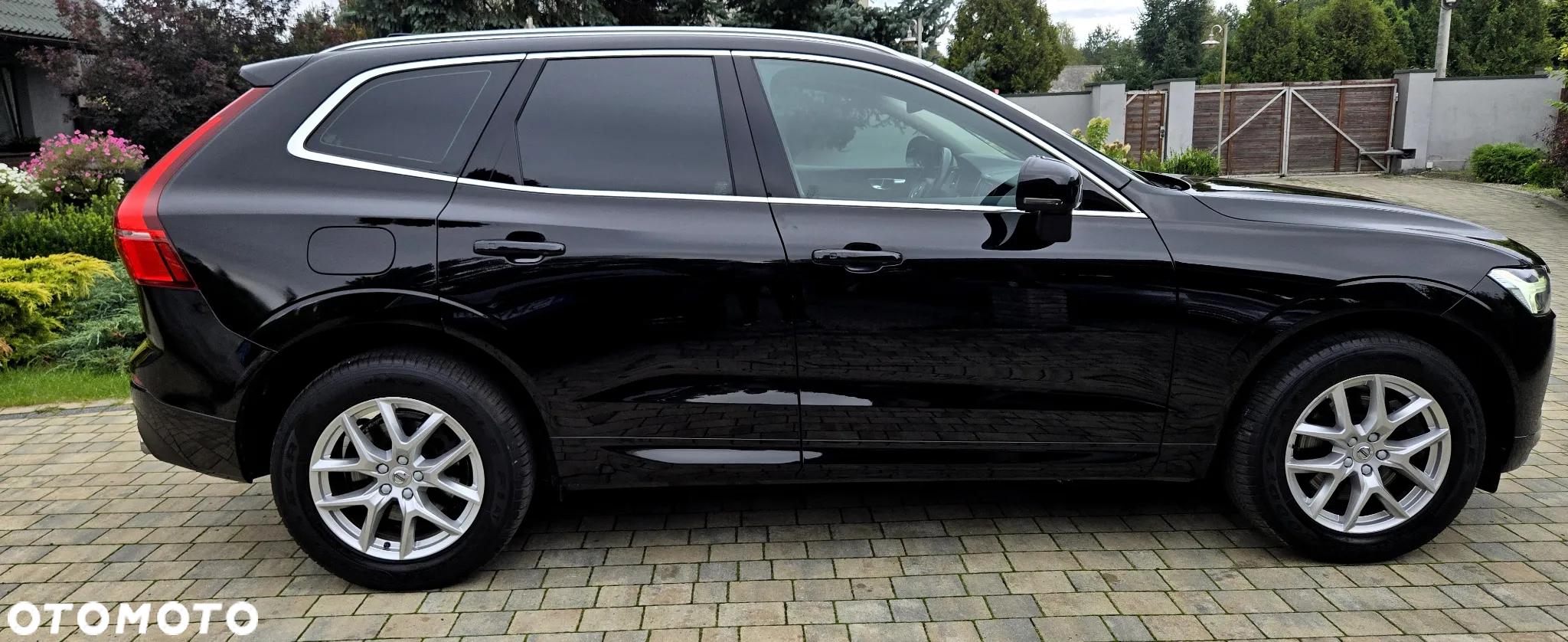 Volvo XC 60 B4 D Geartronic Momentum Pro - 10