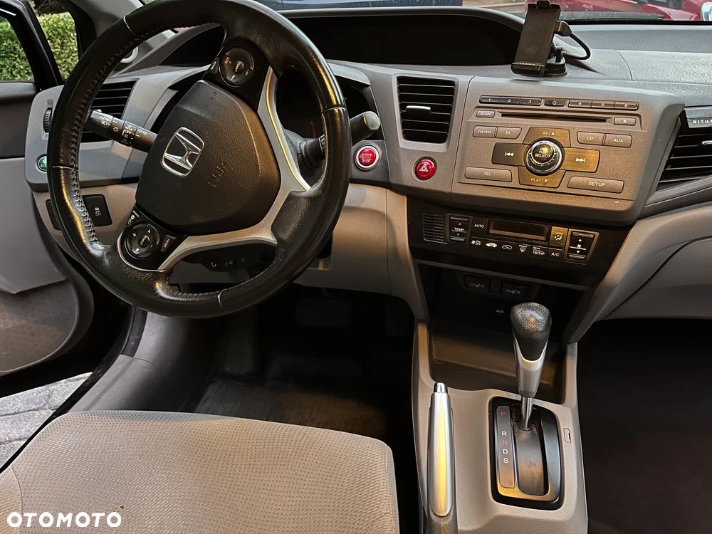 Honda Civic ver-1-8-executive - 11