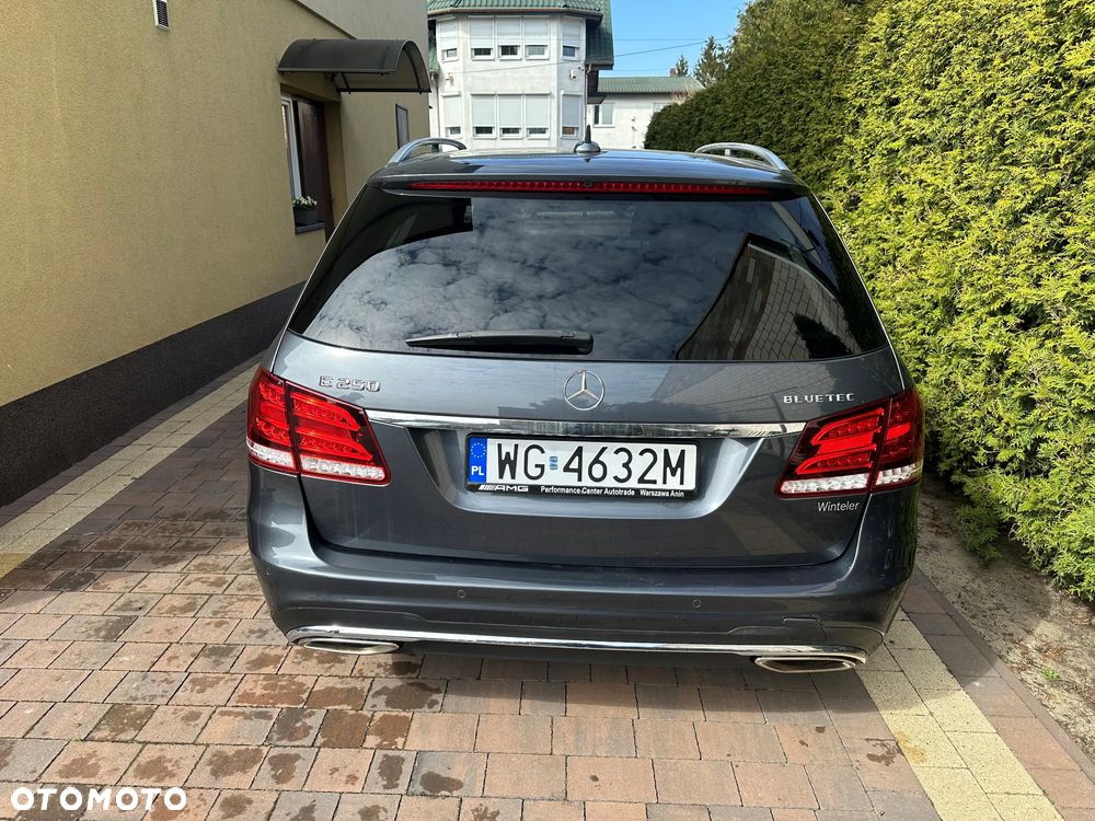 Mercedes-Benz Klasa E 250 BlueTEC 4Matic 7G-TRONIC - 3