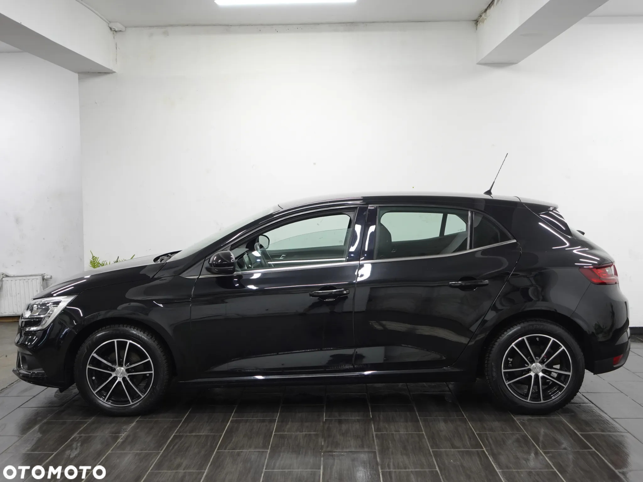 Renault Megane 1.2 Energy TCe Intens - 5