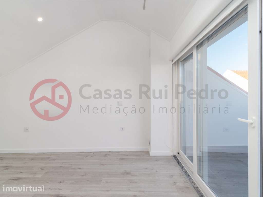 Apartamento T3 no Barreiro - Grande imagem: 2/11