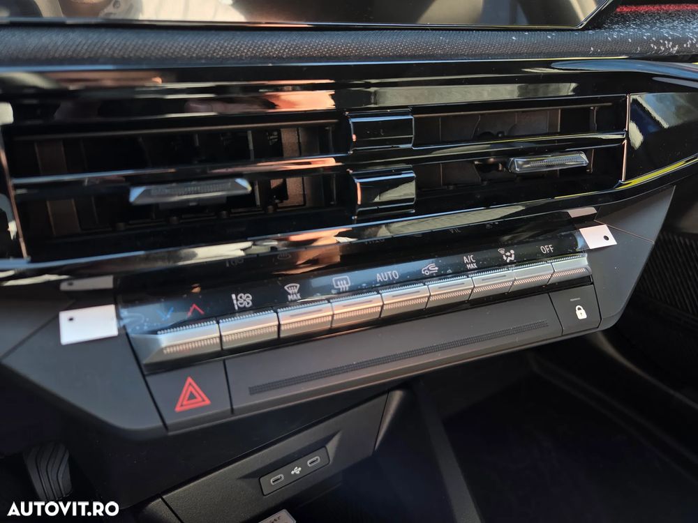 Renault Clio TCe 115 Techno - 9