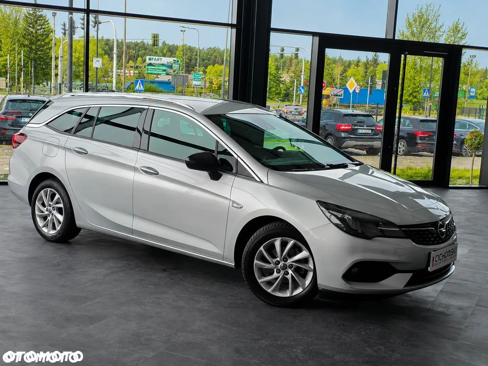 Opel Astra 1.5 CDTI Ultimate S&S - 4