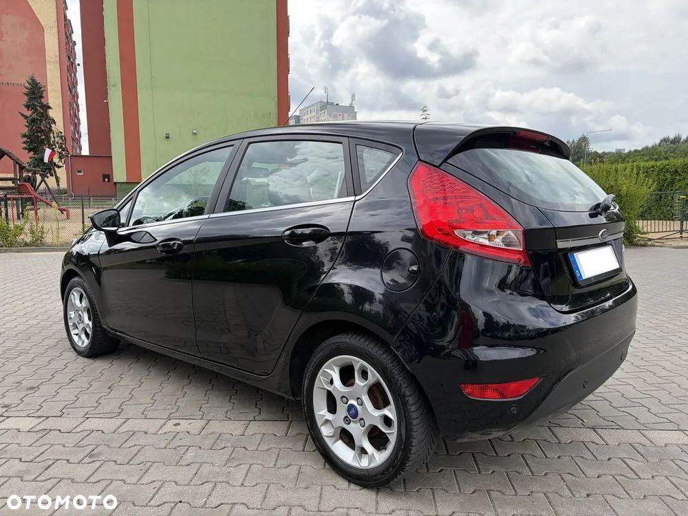 Ford Fiesta 1.6 TDCi Titanium - 4