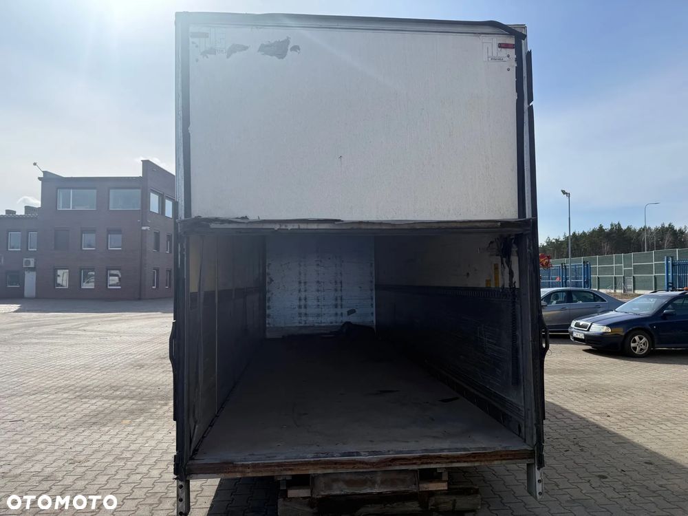 Kontener zabudowa magazyn magazynek VOLVO SCANIA - 3