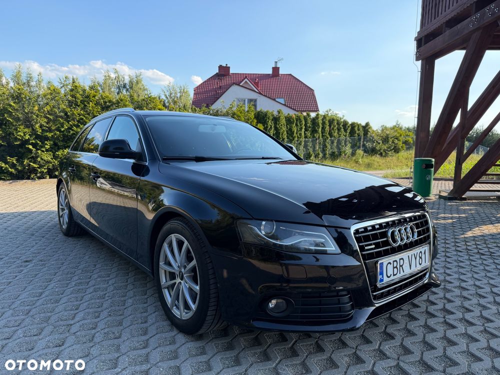 Audi A4 Avant 3.0 TDI DPF clean diesel quattro tiptron Attraction - 1