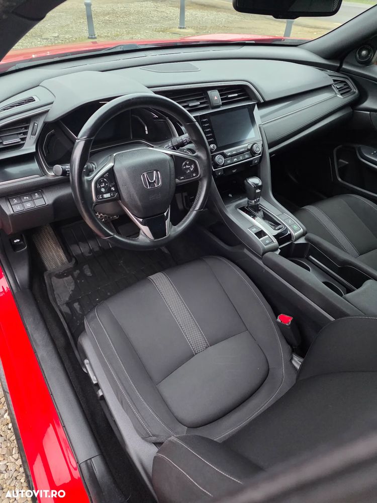 Honda Civic 1.5 VTEC Turbo CVT Sport - 21