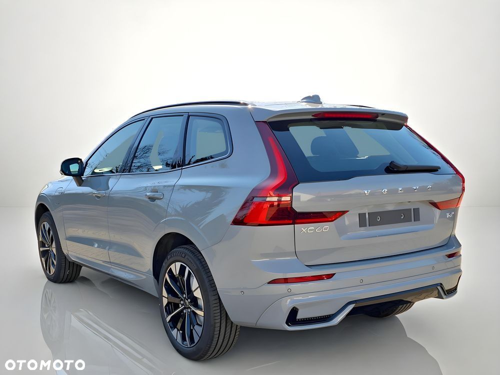 Volvo XC 60 T6 Plug-In Hybrid AWD Ultra Dark - 7