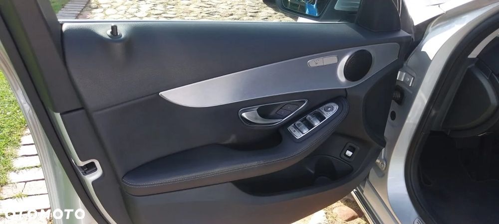 Mercedes-Benz Klasa C 180 9G-TRONIC Avantgarde - 10