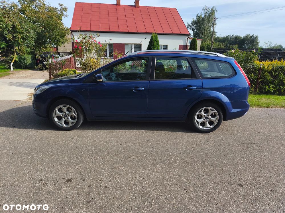 Ford Focus 1.6 TDCi Ambiente - 4