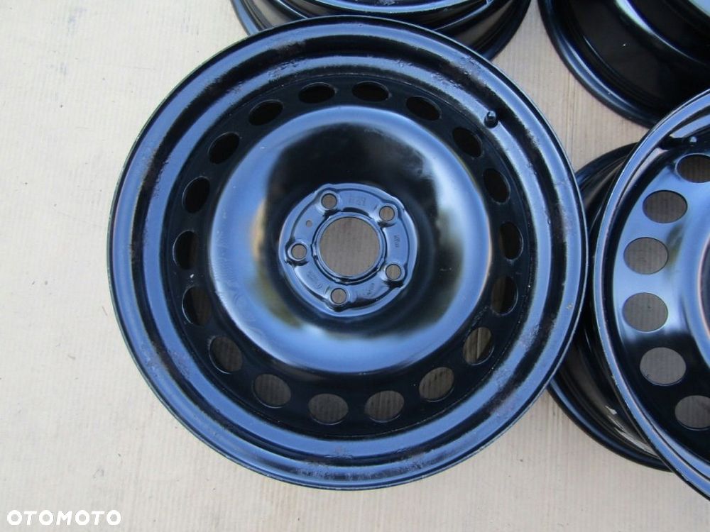 Felgi 17 Ford C-MAX KUGA I II Mondeo III IV Focus II III 7,5j 5x108 ET52,5 - 9
