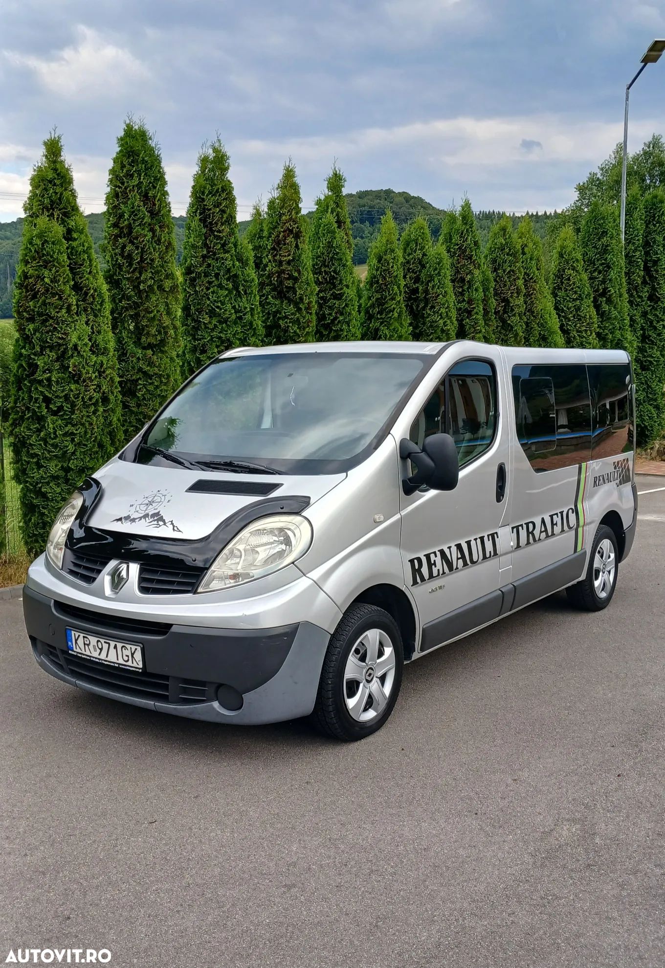 Renault Trafic - 1