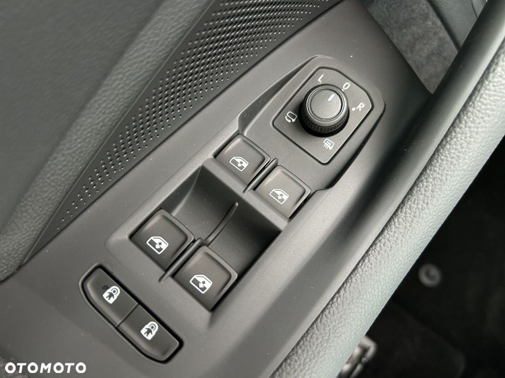 Skoda Superb 2.0 TDI SCR 4x4 L&K DSG - 25