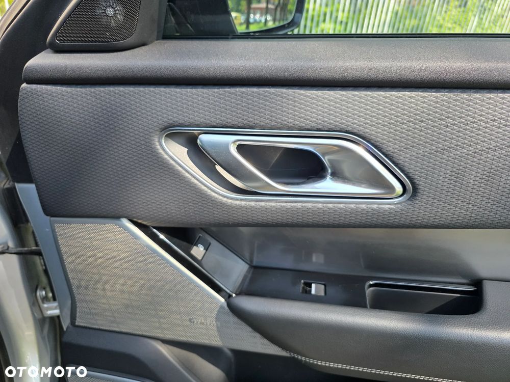 Land Rover Range Rover Velar 3.0 R-Dynamic S - 39