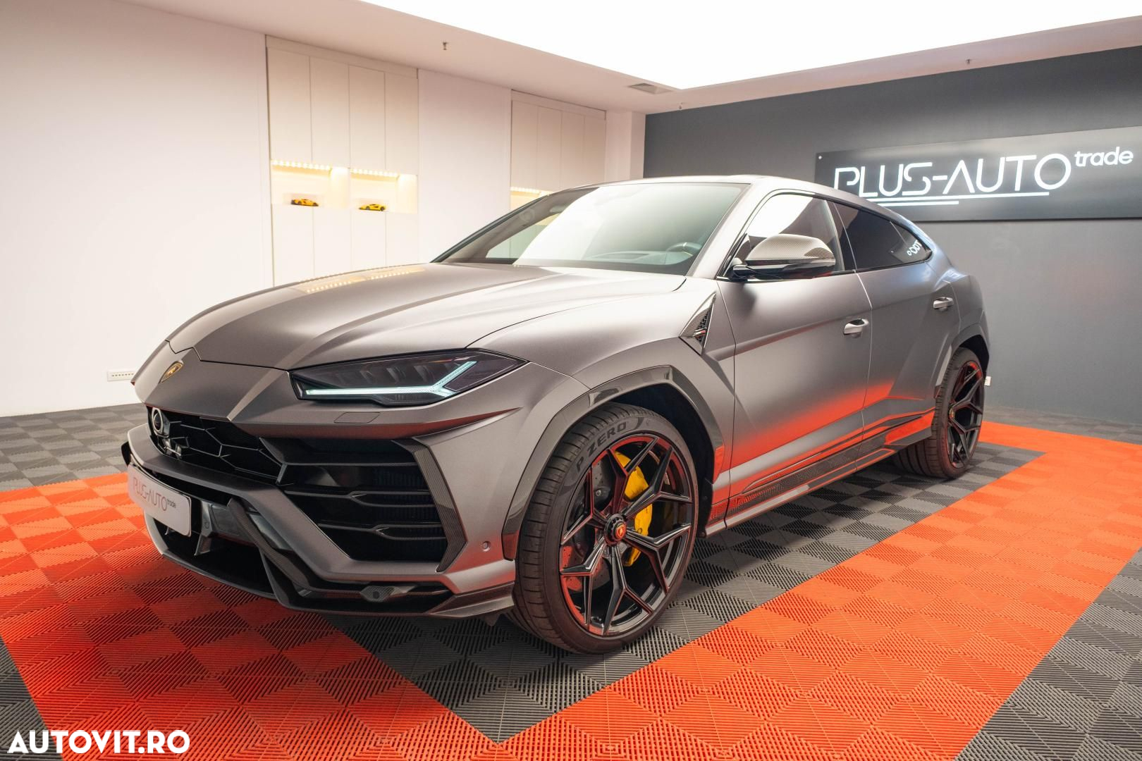 Lamborghini URUS - 3