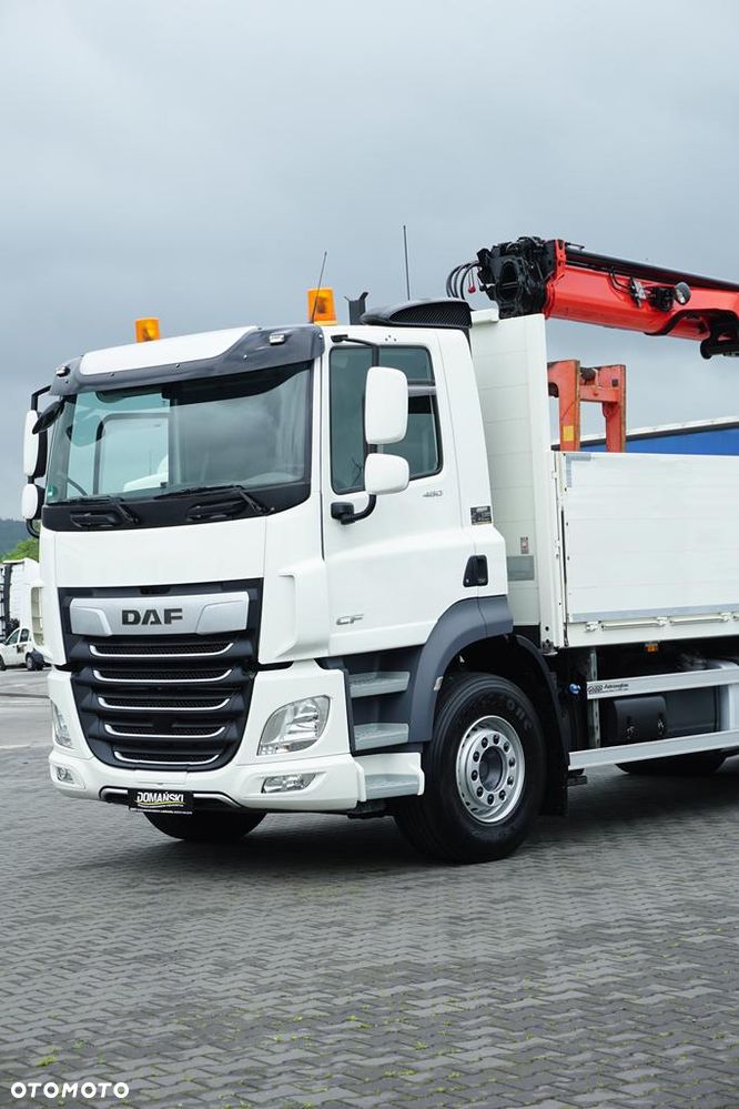 DAF CF / 480 / 6 X 2 / SKRZYNIOWY + HDS / PALFINGER PK 22 001L / OŚ SKRĘTNA / CHWYTAK - 22