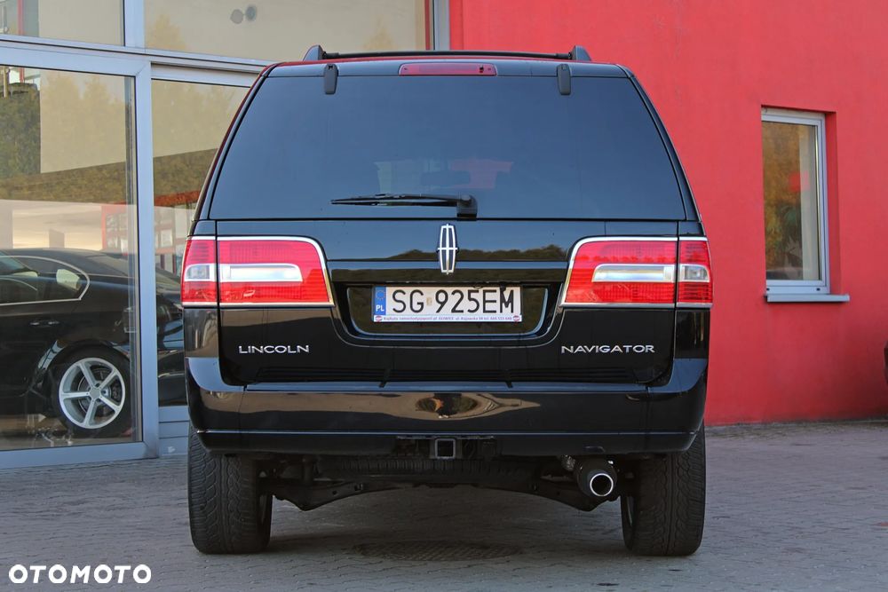 Lincoln Navigator 5.4 4WD Luxury - 6