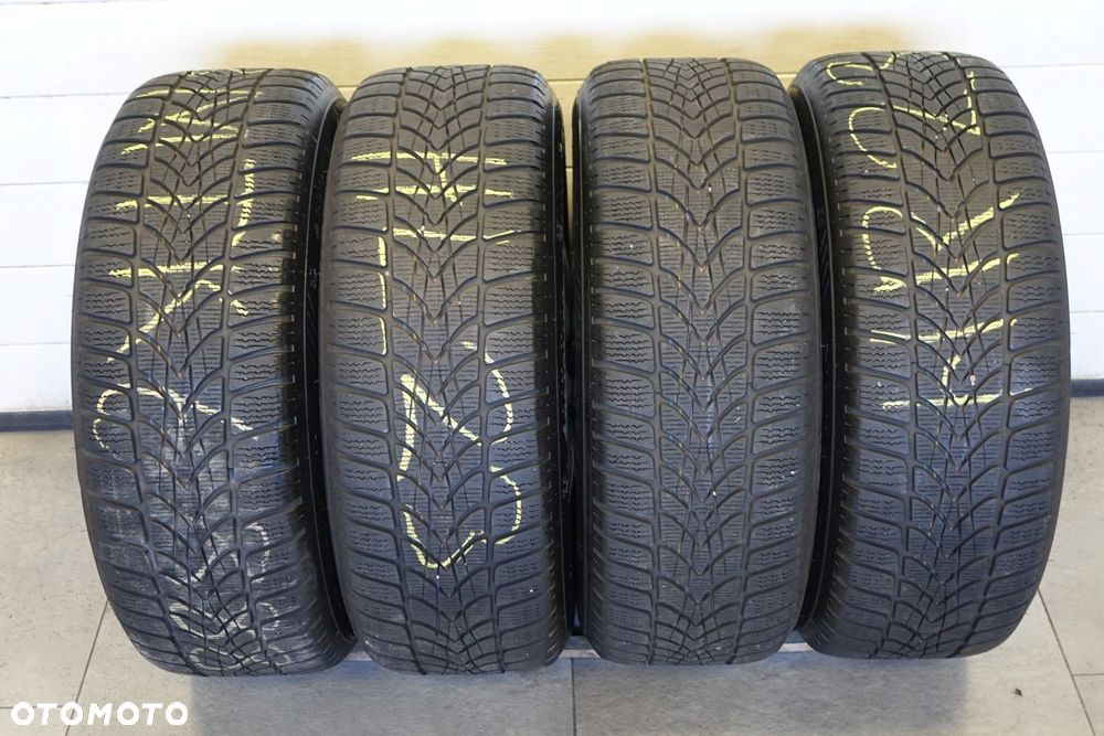 NR 535 Koła Zimowe Alufelgi AUDI A6 C8 225/60/17 Dunlop ok. 6mm - 6