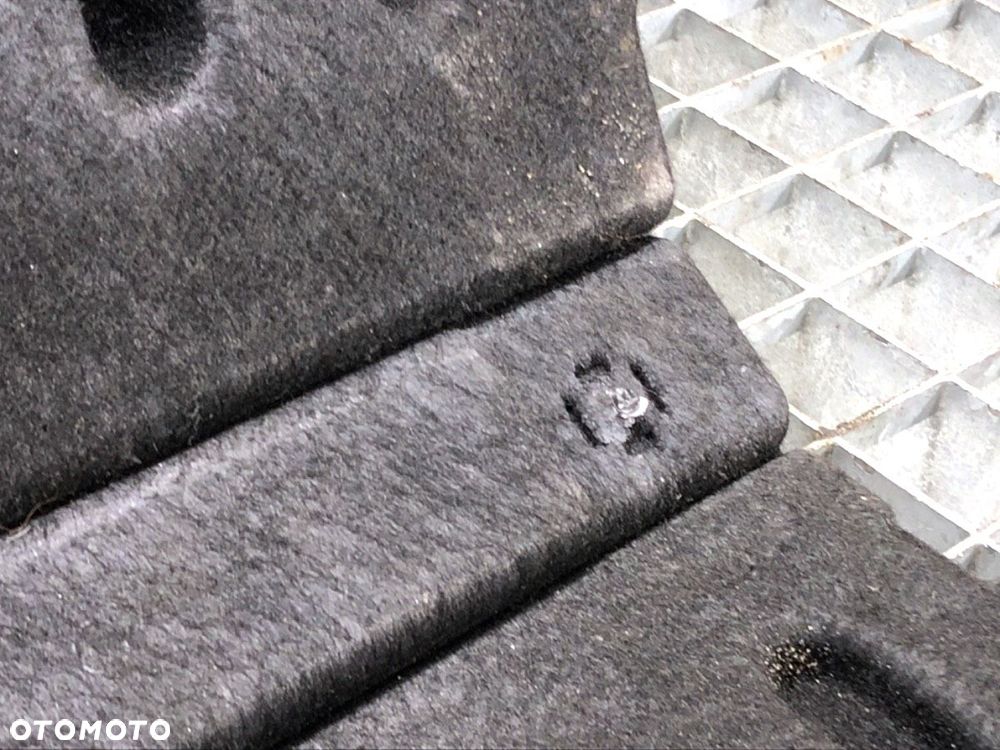 WYKŁADZINA BAGAŻNIKA - 111.00 PLN - MAZDA CX-9 (TB) 2006 - 2022 3.7 204 kW [277 KM] benzyna 2007 - - 4