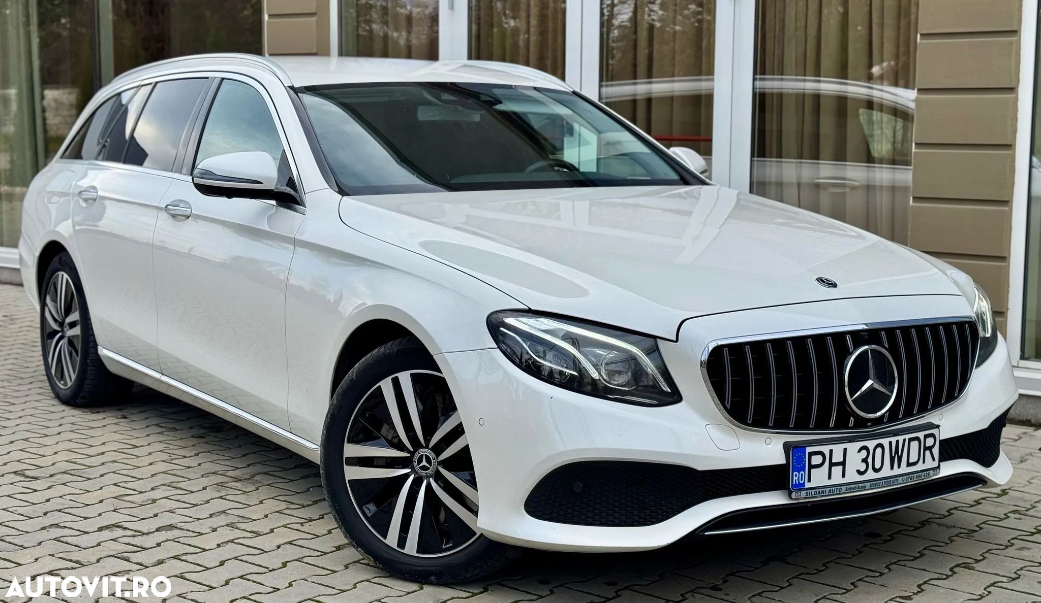 Mercedes-Benz E 400 d 4Matic 9G-TRONIC Avantgarde - 1
