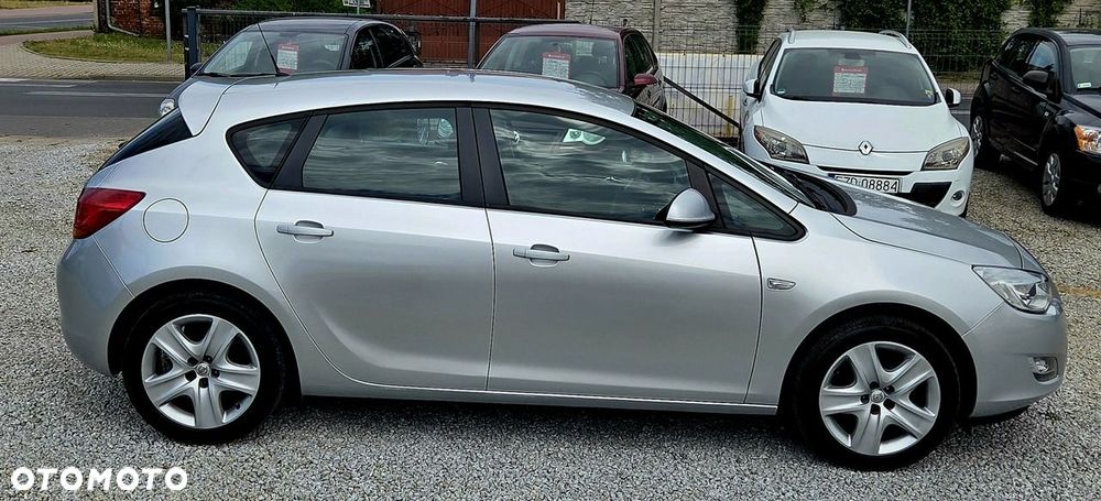 Opel Astra - 30