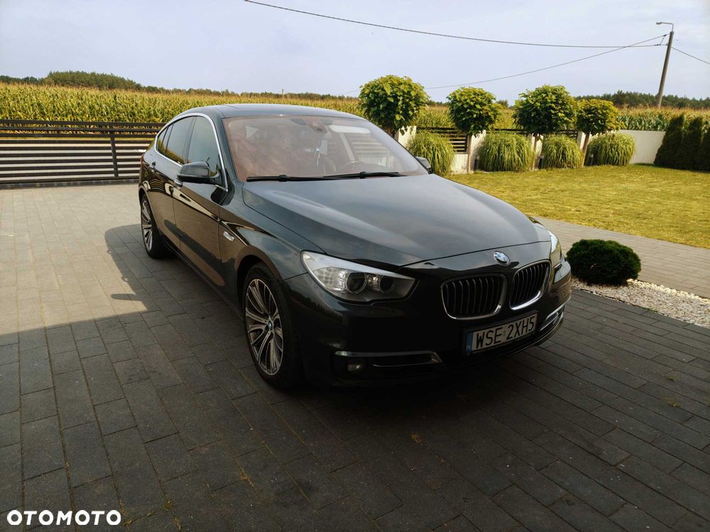 BMW 5GT - 1