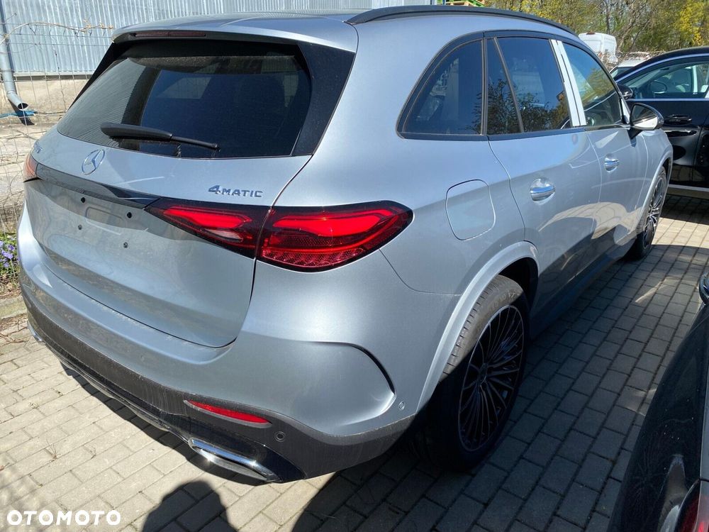 Mercedes-Benz GLC - 10