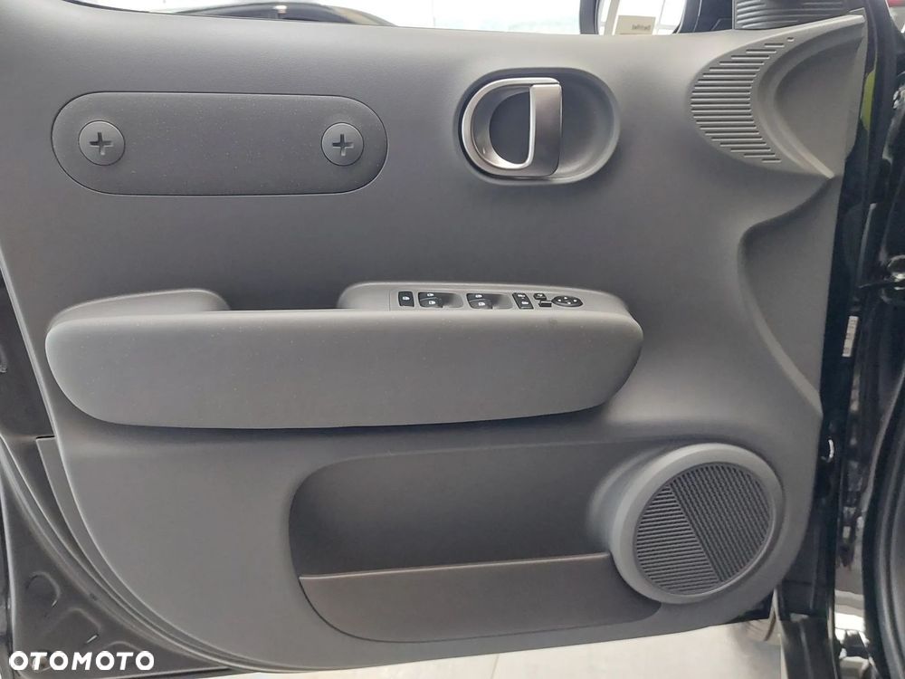 Hyundai Inster - 22