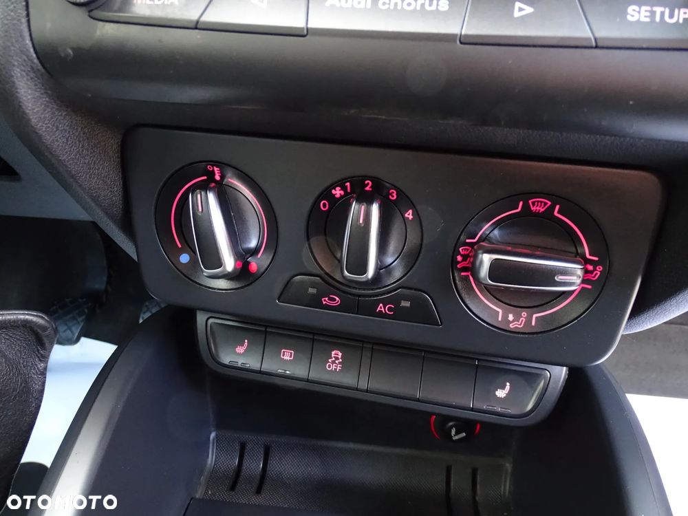 Audi A1 3-drzwiowe 1.4 TFSI Attraction - 9