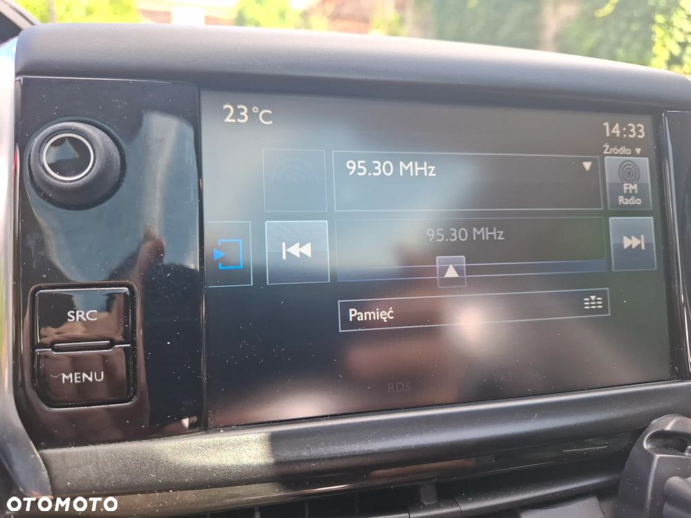 Peugeot 208 1.2 PureTech Style - 21