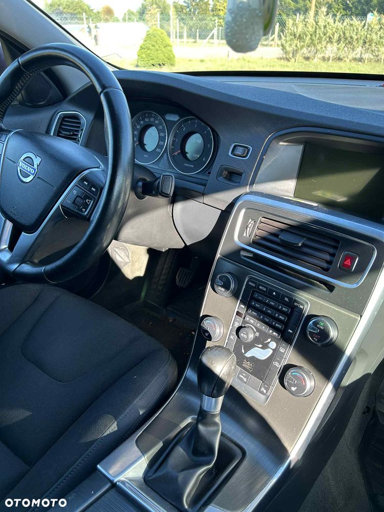 Volvo S60 ver-d2-edition - 8