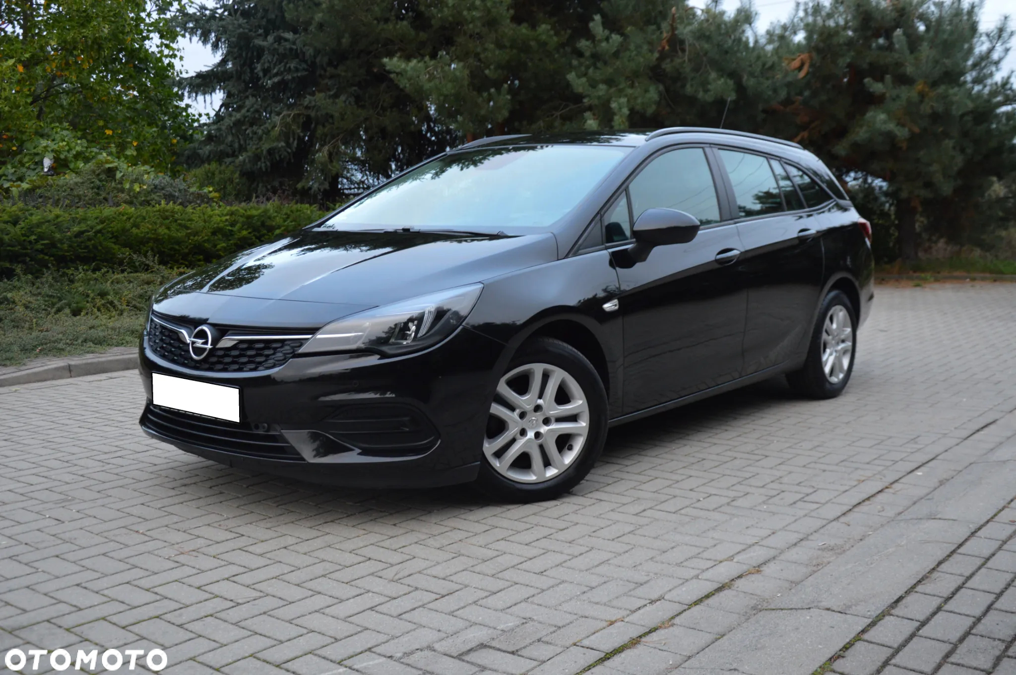 Opel Astra 1.2 Turbo Start/Stop Sports Tourer Edition - 3
