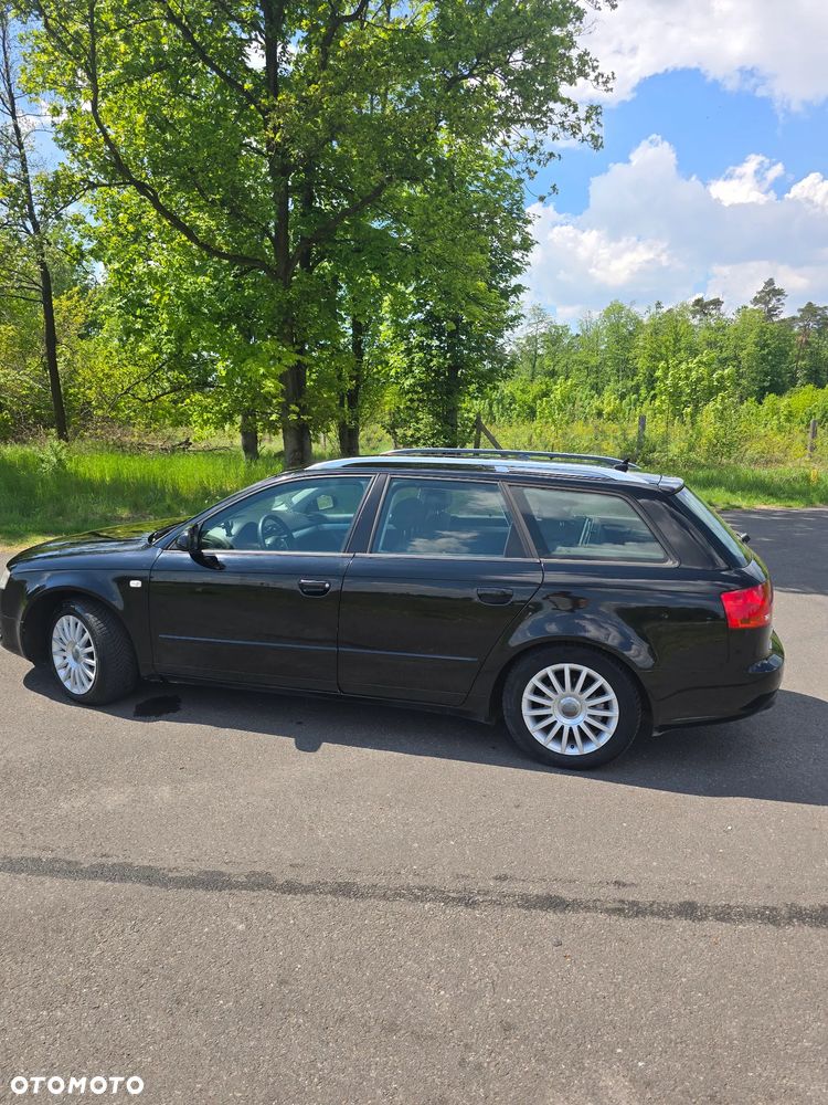 Audi A4 Avant 2.0 TDI DPF - 10