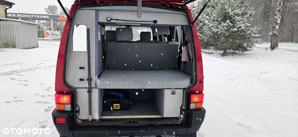 Volkswagen California - 12