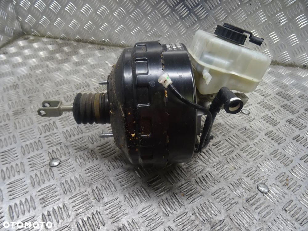 BMW E87 04-07 2.0B SERWO POMPA HAMULCOWA 6775929 - 2