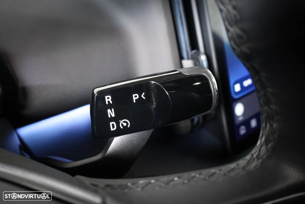 Volvo EX30 69 kWh Single Motor Extended Range Plus - 38