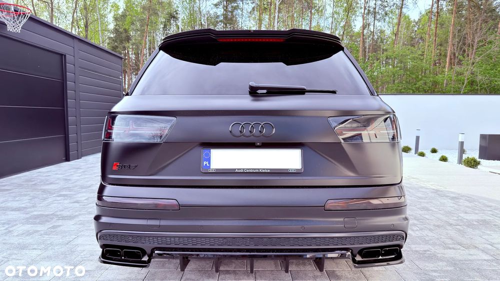 Audi Q7 - 6