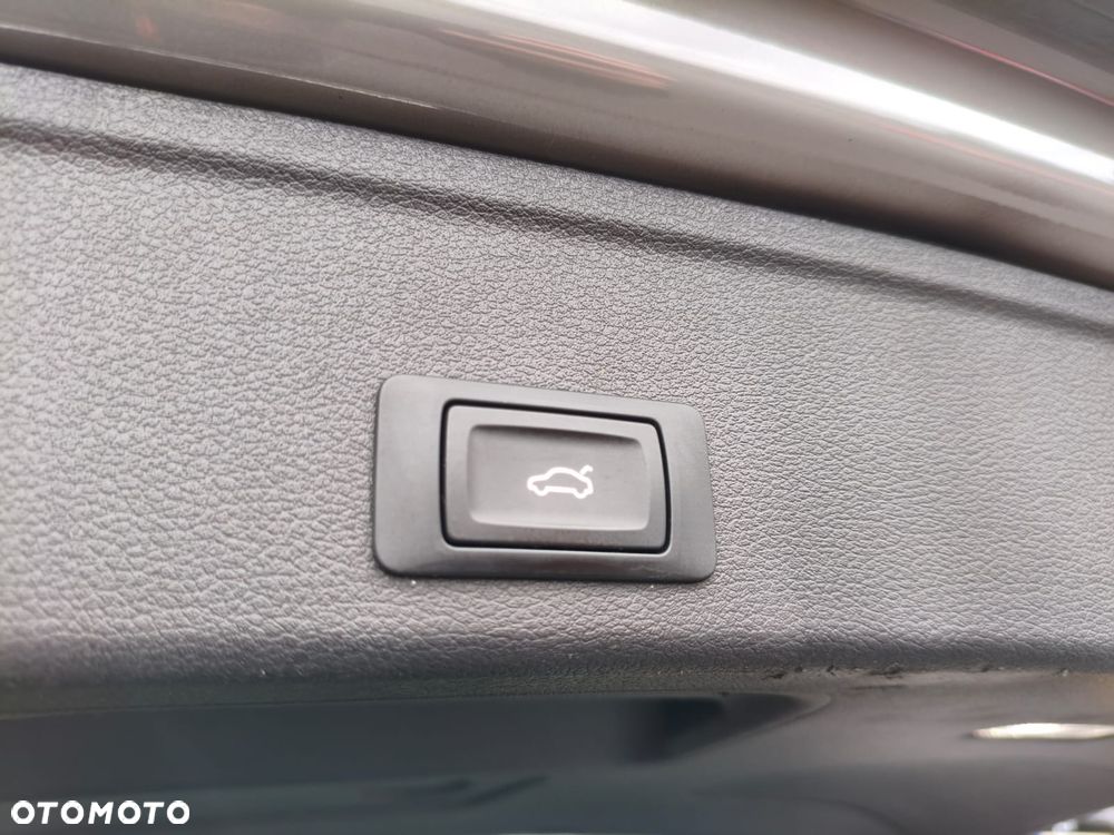 Audi A4 Allroad - 34