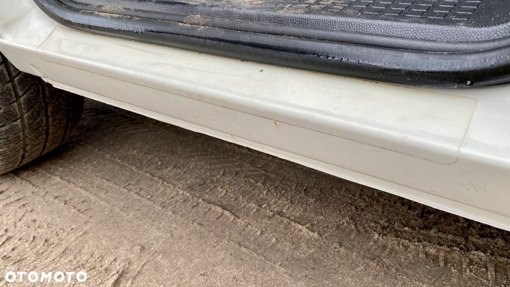 Volkswagen Transporter - 35