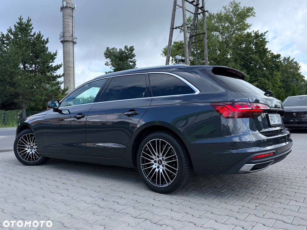 Audi A4 Avant - 9