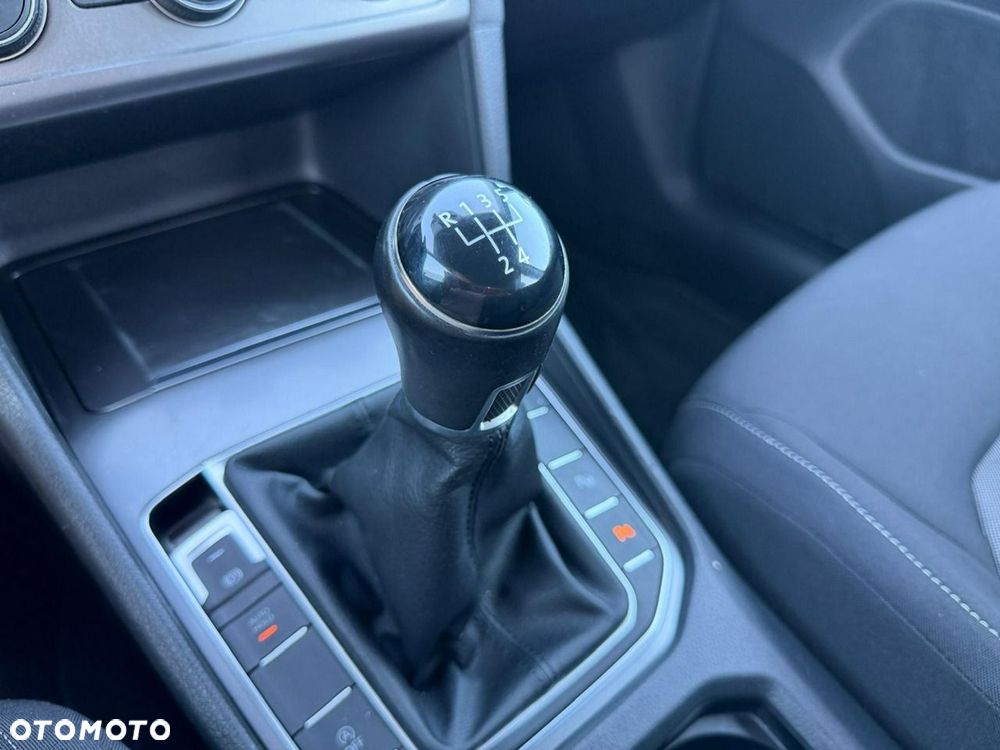 Volkswagen Golf Sportsvan - 19