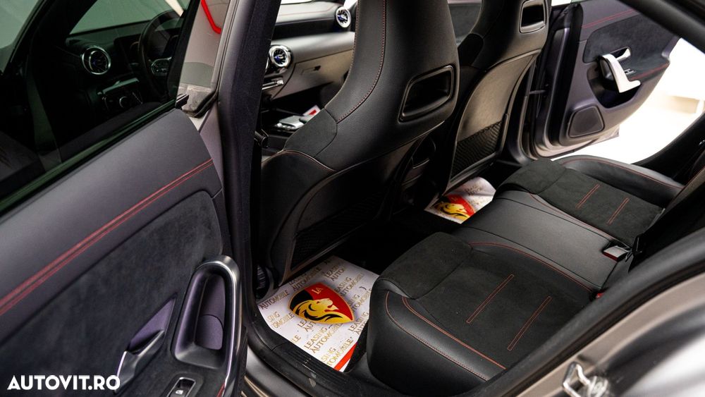 Mercedes-Benz CLA 250 e 8G-DCT AMG Line - 14