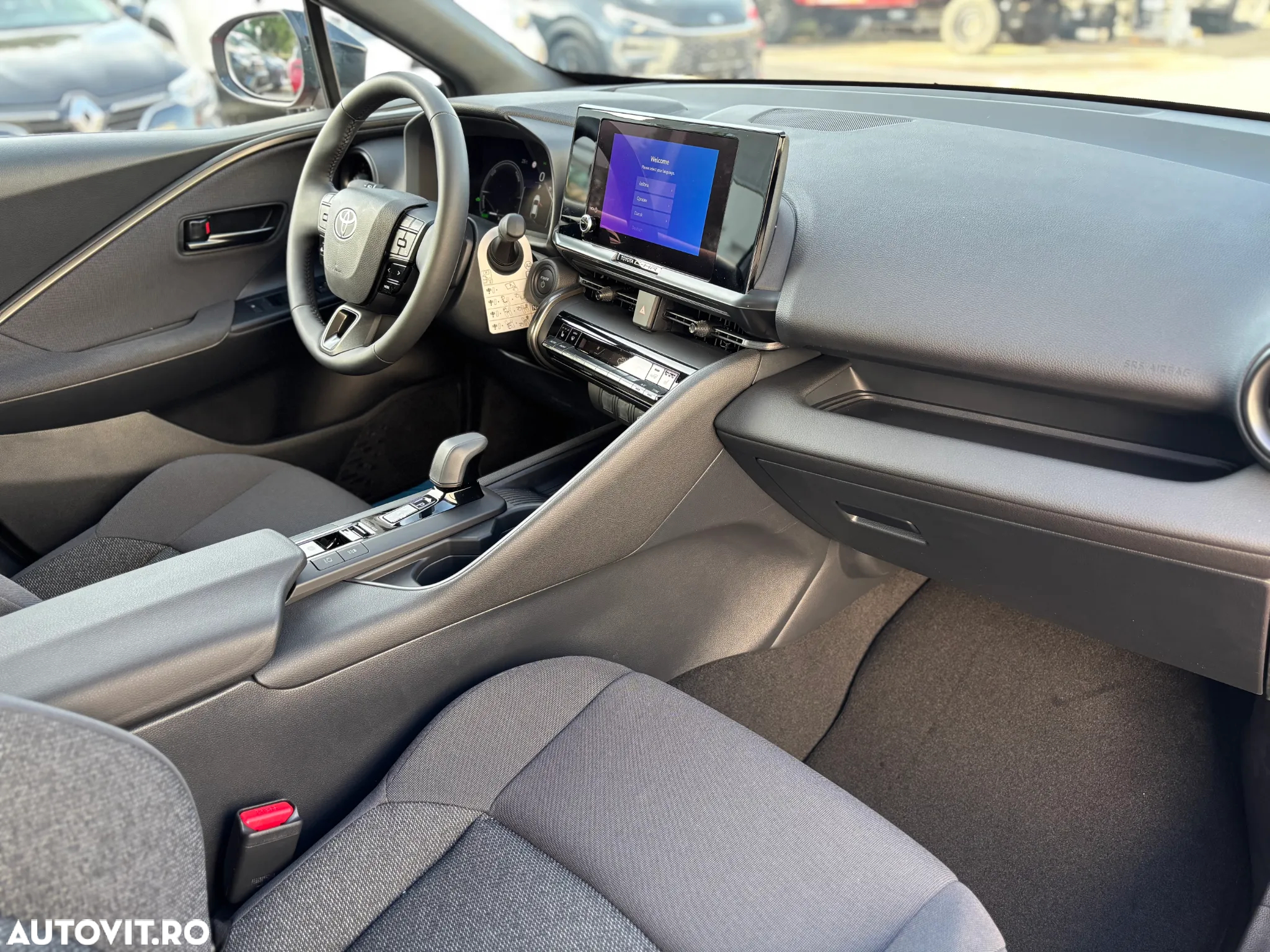 Toyota C-HR - 14